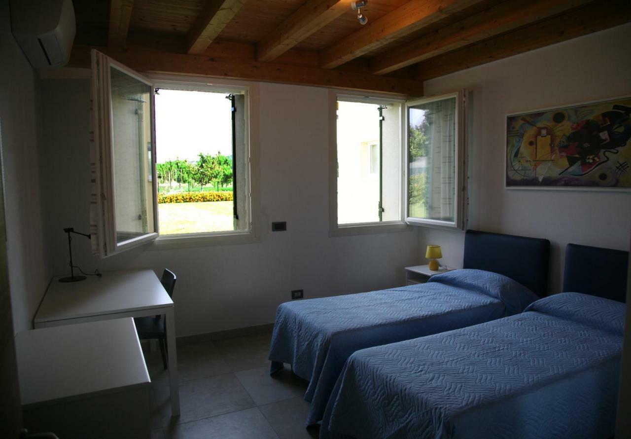 Hotel Ca' Vittori à Valeggio sul Mincio Extérieur photo